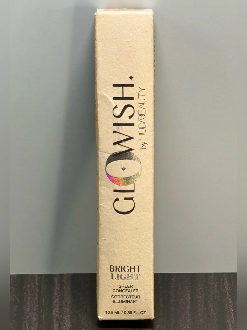 Huda Beauty GloWish Bright Light Concealer (1.5 Fair Cool) NIB 0.35 fl oz